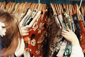 Tips Ampuh Memulai Bisnis Thrift/Preloved yang Harus Diketahui